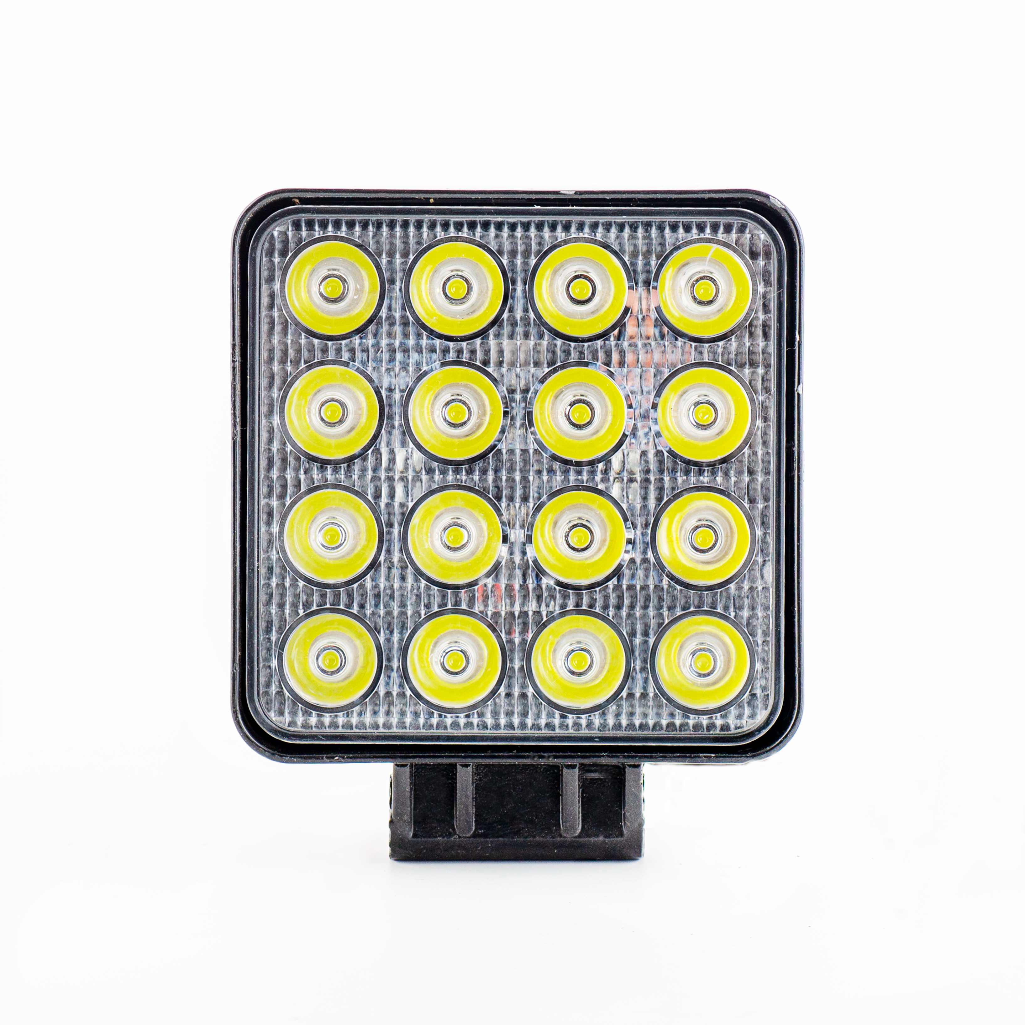 16*3W LED LIGHT IP67 SPOT/FLOOD 12-80V